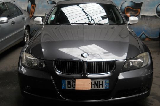 BMW Serie 3 BVA 320 D   E90  2L occasion en vente à Argenteuil 
								